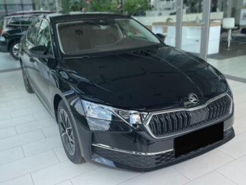 Skoda Octavia IV Liftback 1.5 TSI EVO 150KM 2026 Octavia Selection Edition 130 1.5 TSI mHEV DSG 150KM 2026, zdjęcie 2