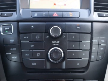 Opel Insignia I Sports Tourer 2.0 CDTI ECOTEC 130KM 2011 Opel Insignia 2.0 CDTI, Navi, Klima, Klimatronic, zdjęcie 16