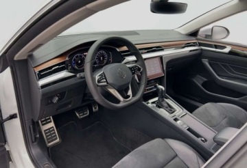 Volkswagen Arteon Fastback Facelifting 2.0 TDI SCR 150KM 2022 Volkswagen Arteon 2.0TSI 190KM Elegance DSG SerwisASO Keyless Acc Navi Vir, zdjęcie 13