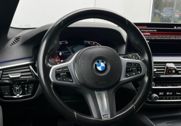 BMW Seria 5 G30-G31 Touring Facelifting 2.0 520d 190KM 2022 BMW Seria 5 Skora Automat Hak Virtual Grzane fotele Led Navi Kamera, zdjęcie 18
