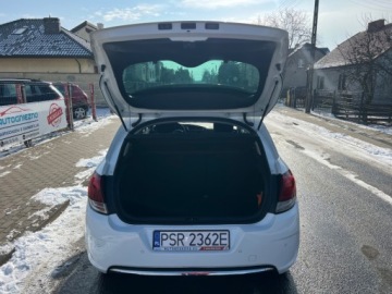 Citroen C4 II Hatchback 5d Facelifting 1.6 BlueHDi 100KM 2016 Citroen C4 Nawigacja GPS Lampy LED Klimatronik Tempomat Serwisowany Gwaran, zdjęcie 24