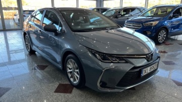 Toyota Corolla XII Sedan Facelifting 1.5 VVT-i 125KM 2023 Toyota Corolla 1.5 Benzyna 125 km tylko 32 tys. przebiegu 1.5 Benzyna 125KM, zdjęcie 15