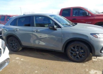 Honda HR-V III 2024 Honda HR-V 2024, 2.0L, 4x4, SPORT, po gradobiciu 2.0 Benzyna 158KM, zdjęcie 2