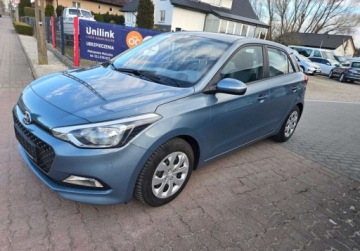 Hyundai i20 II Coupe 1.2 MPI 84KM 2017 Hyundai i20 Swiezo sprowadzony Zarejestrowany Ubezpieczony. 1.2 84KM, zdjęcie 11