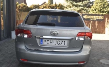 Toyota Avensis III Wagon Facelifting 2.2 D-4D 150KM 2013 Toyota Avensis Toyota Avensis 2.2 D-4D Premium 2.2 Diesel 150KM, zdjęcie 18