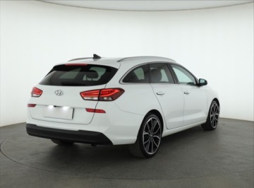 Hyundai i30 III Wagon 1.6 CRDi  136KM 2019 Hyundai i30 1.6 CRDi, Automat, Skóra, Navi, Klima, zdjęcie 4