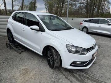 Volkswagen Polo V Hatchback 3d Facelifting 1.2 TSI BlueMotion Technology 90KM 2017 Volkswagen Polo Lift. Klimatyzacji. Serwisowany, zdjęcie 3