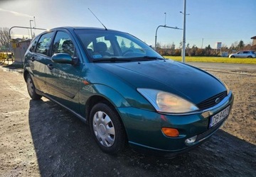 Ford Focus I Sedan 1.6 16V 100KM 1998 Ford Focus Ford Focus 1.6 Ambiente 1.6 Benzyna 100KM, zdjęcie 1