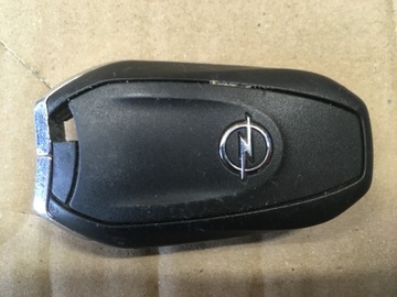 KLÍČEK KEYLESS OPEL GRANDLAND X