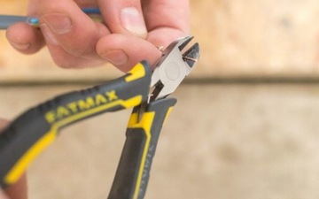 Комбинированные плоскогубцы FatMax 6 ПРЕДМЕТОВ Stanley FMHT0-80541