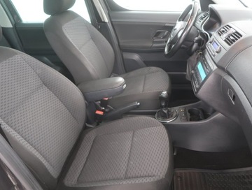 Skoda Roomster Mikrovan Facelifting 1.2 TSI 85KM 2010 Skoda Roomster 1.2 TSI, Klima, Klimatronic, zdjęcie 8