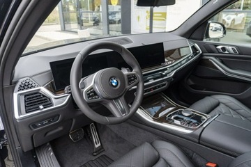 BMW X5 G05 SUV Facelifting 3.0 30d 298KM 2025 BMW X5 xDrive30d Dostępne od ręki!, zdjęcie 9