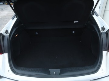 Toyota C-HR I Crossover Facelifting 1.8 Hybrid 122KM 2022 Toyota C-HR 1.8 Hybrid, Serwis ASO, Automat, zdjęcie 12