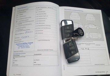 Volkswagen Passat B8 Limousine 2.0 TDI BlueMotion Technology 150KM 2015 Volkswagen Passat Volkswagen Passat 2.0 TDI SCR DSG Highline 2.0 Diesel, zdjęcie 18