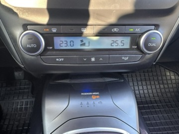 Toyota Avensis III Wagon Facelifting 2015 2.0 D-4D 143KM 2017 Toyota Avensis Salon Polska Nawigacja GWARANCJA !, zdjęcie 25