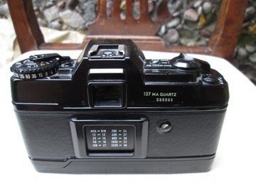 Кварцевая камера Contax 137 MA С ПЛАНАРОМ 1,7/50