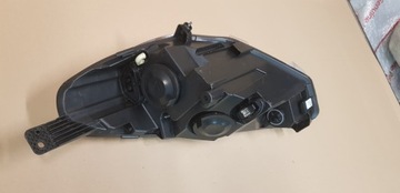 FORD FIESTA MK8 ФОНАРЬ ПЕРЕДНИЙ ПРАВЫЙ H1BB-13W029AD
