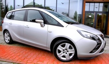 Opel Zafira C Tourer 1.4 Turbo ECOTEC 140KM 2014 Opel Zafira BiXenon|2x Park|6 Bieg| Navi|7 Foteli, zdjęcie 31