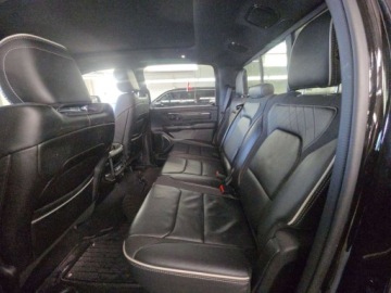  RAM 1500 Limited Crew Cab Short Bed 2025 3.0 Benzyna 395KM, zdjęcie 13