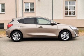 Ford Focus IV Hatchback 1.5 EcoBlue 120KM 2019 FOCUS TITANIUM SKÓRZANA TAPICERKA PODG. FOTELE KIEOWNICA SZYBA FULL LED, zdjęcie 19