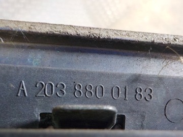 C TŘÍDA W203 MASKA MŘÍŽKA A2038800183