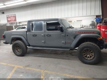 Jeep Gladiator 2022 Jeep Gladiator Mojave 2022 3.6l 3.6 Benzyna 285KM, zdjęcie 6