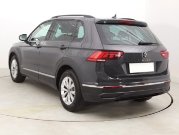 Volkswagen Tiguan II SUV Facelifting 1.5 TSI 150KM 2023 VW Tiguan 1.5 TSI, Salon Polska, Serwis ASO, DSG, zdjęcie 3