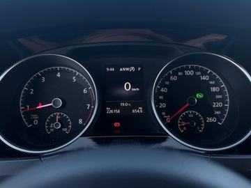 Volkswagen Touran III 1.8 TSI 180KM 2018 Volkswagen Touran Panorama! LED! Duży ekran! Nawig, zdjęcie 16