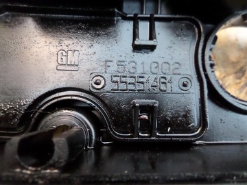 Крышка клапанного блока Opel Corsa C 1.2 16v Z12XE