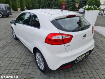 Kia Rio III Hatchback 5d Facelifting 1.2 DOHC CVVT 84KM 2014 Kia Rio 1.2 84PS Alu Komputer Klima Sliczna Gwrancja 1.2 Benzyna 84KM, zdjęcie 30