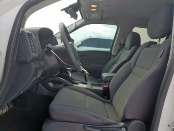 Nissan 2022 Nissan Frontier 2022 NISSAN FRONTIER S 3.8 Benzyna 310KM, zdjęcie 7