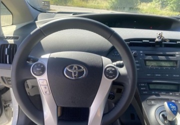 Toyota Prius III 2009 Toyota Prius 1.8 HSD Luna Szyberdach Solar Toyota Mikolajczak Leszno, zdjęcie 19