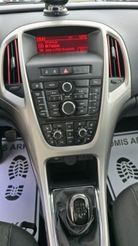 Opel Astra J Sports Tourer Facelifting 1.7 CDTI ECOTEC 130KM 2013 Opel Astra Active, szyberdach, PDC, serwisowana, zdjęcie 21