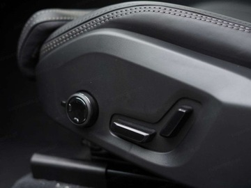 Volvo XC60 II 2026 XC60 T6 Plug-In Hybrid AWD Ultra Black Edition (398KM) 2026, zdjęcie 7