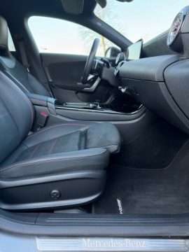 Mercedes GLC C254/X254 2023 MERCEDES-BENZ CLA 200 polift | AMGPremiumNight | Gwarancja | FAKTURA VAT23%, zdjęcie 32