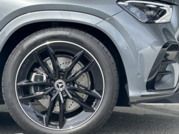 Mercedes GLE V167 SUV Facelifting 3.0 450d 367KM 2026 MERCEDES-BENZ GLE 450 d 4-Matic AMG Line 3.0 (367KM) 2026, zdjęcie 3