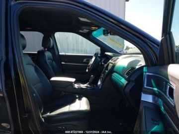 Ford Explorer V 3.5 V6 Duratec 290KM 2016 Ford Explorer 2016 Ford Explorer FWD 4dr Limited 3.5 Benzyna 290KM, zdjęcie 6