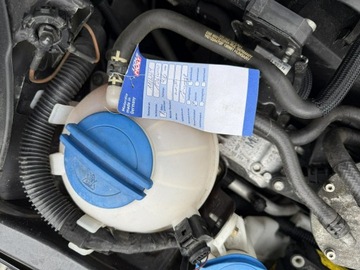 Volkswagen CC 2.0 TDI CR DPF BlueMotion Technology 140KM 2015 Volkswagen CC Serwisowany. Navi. Ksenon, zdjęcie 27