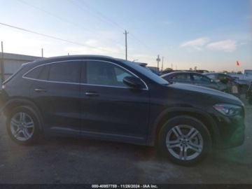 Mercedes GLA II 2022 Mercedes-Benz GLA 2022r., 2.0L 2.0 Benzyna 221KM, zdjęcie 4