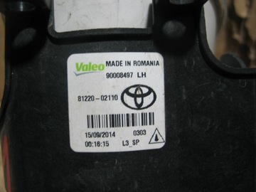 Галогенные лампы Toyota Auris yaris Avensis Aygo Verso 81210-01110 81220--02110