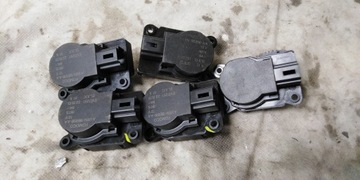 FOCUS MK3 13R SILNICZEK KLAP NAGRZEWNICY EURO ORYG