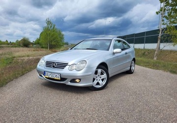 Mercedes Klasa C W203 Coupe W203 2.1 (C 220 CDI) 150KM 2006