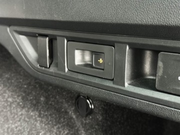 Skoda Octavia IV Kombi 2.0 TDI SCR 200KM 2022 Skoda Octavia 2.0TDI 200KM 4X4 RS DSG l Canton, H, zdjęcie 32