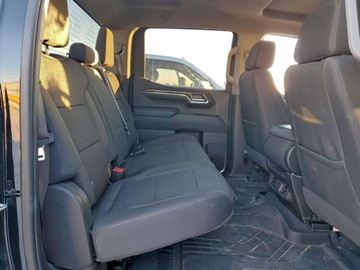 Chevrolet Silverado II 2024 Chevrolet Silverado K1500 Rst 2024 2.7l 2.7 Benzyna 310KM, zdjęcie 10