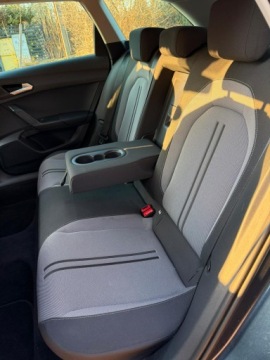 Seat Leon IV Hatchback 1.0 EcoTSI 90KM 2022 Seat Leon kombi, 1,0 TSI, bogate wyposażenie, niski przebieg, serwisowany, zdjęcie 7