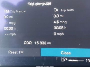 Volvo XC40 2023 Volvo XC 40 B5 Ultimate Bright Theme 2023 2.0 Benzyna 247KM, zdjęcie 10