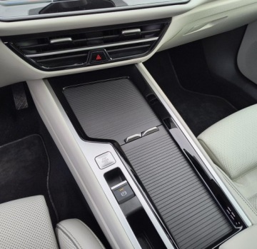 Volkswagen Passat B8 Variant Facelifting 2.0 TDI SCR 150KM 2025 Volkswagen Passat 2.0 TDI 150KM Elegance DSG, Salo, zdjęcie 23