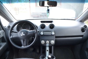 Mitsubishi Colt VI Hatchback 1.3 i 16V 95KM 2005 Mitsubishi Colt Bemowo 1.3 Benzyna, 2005 rok produkcji KOMIS TYSIAK, zdjęcie 8