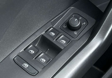 Volkswagen T-Cross SUV 1.0 TSI 95KM 2023 Volkswagen T-Cross Life, Digital Cockpit, ACC, Czujniki parkowania, Salon, zdjęcie 18