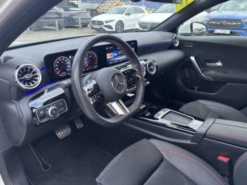 Mercedes Klasa A W177/V177 Hatchback Facelifting 1.3 200 163KM 2024 Mercedes-Benz A 200 AMG Line/ Pakiet integracyjny, zdjęcie 12